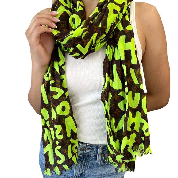 LOUIS VUITTON Vintage Monogram Logo Graffiti Scarf Shawl Green [106310] - Picture 1 of 10